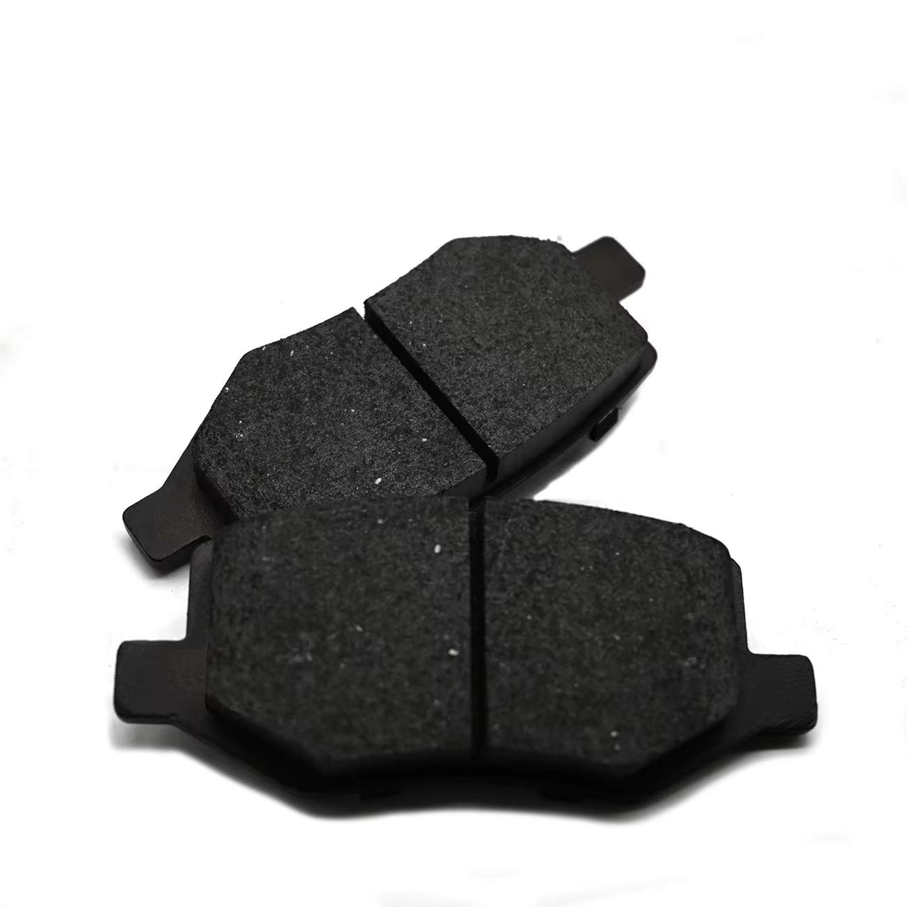 Wholesale Mitsubishi QR331 Car Brake Pads Ceramic Carbon Accessories for GEELY Jiaji Auto Quiet and Efficient Rear Brake Pads