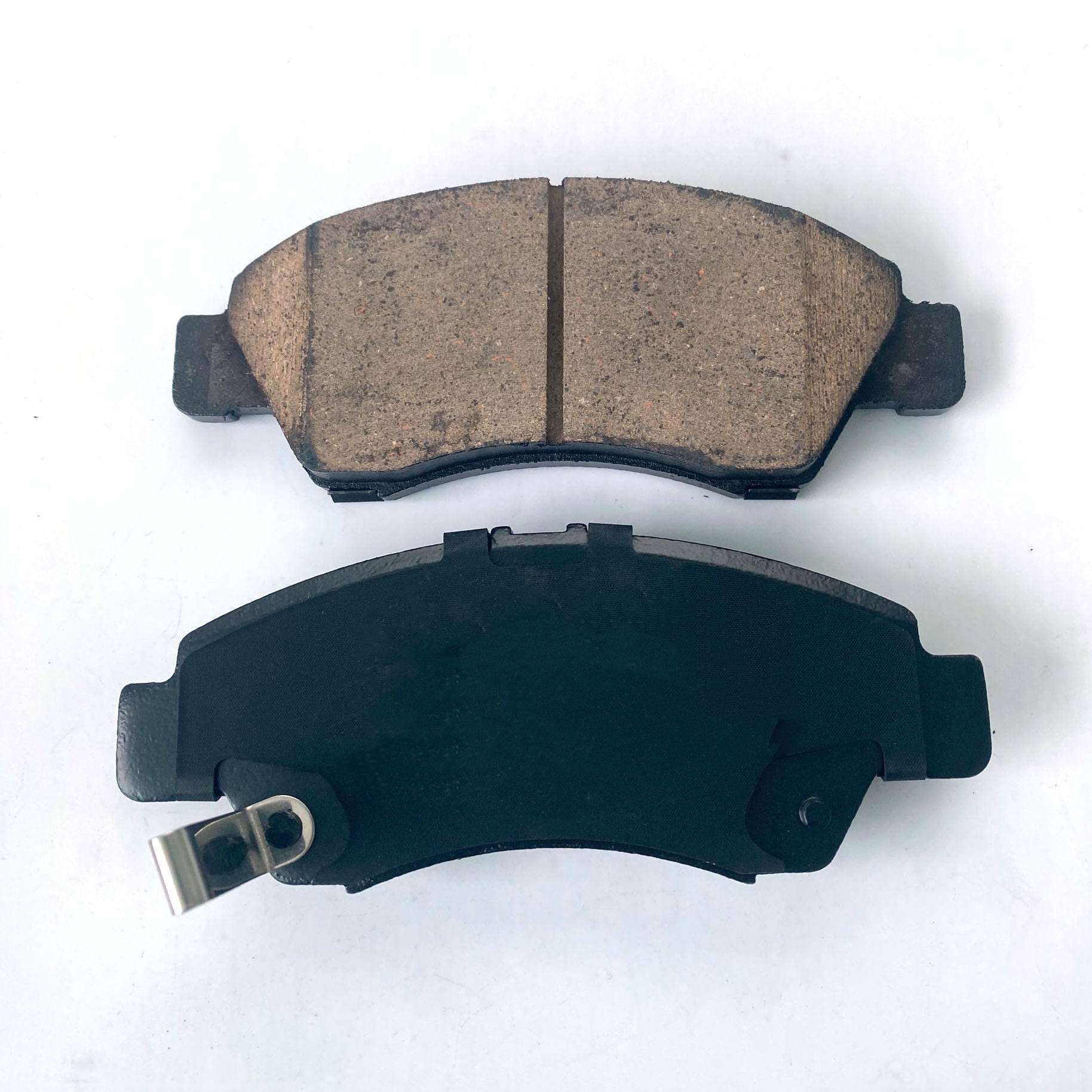 D1643  High Quality Ceramic Formula Brake Pads Factory Direct Japanese Brand Front Brake Pads for Honda Toyota Audi Nissan