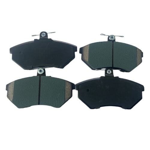 357698151A D696-7570 Hot Sale Car Brake Pad Ceramic Formula Front Brake Pad for BAIC Mirage Prestige Volkswagen