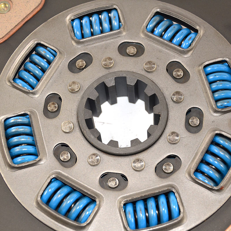 128051 350mm High Quality Auto Spare Parts Factory Wholesale Clutch Disc for MAZDA