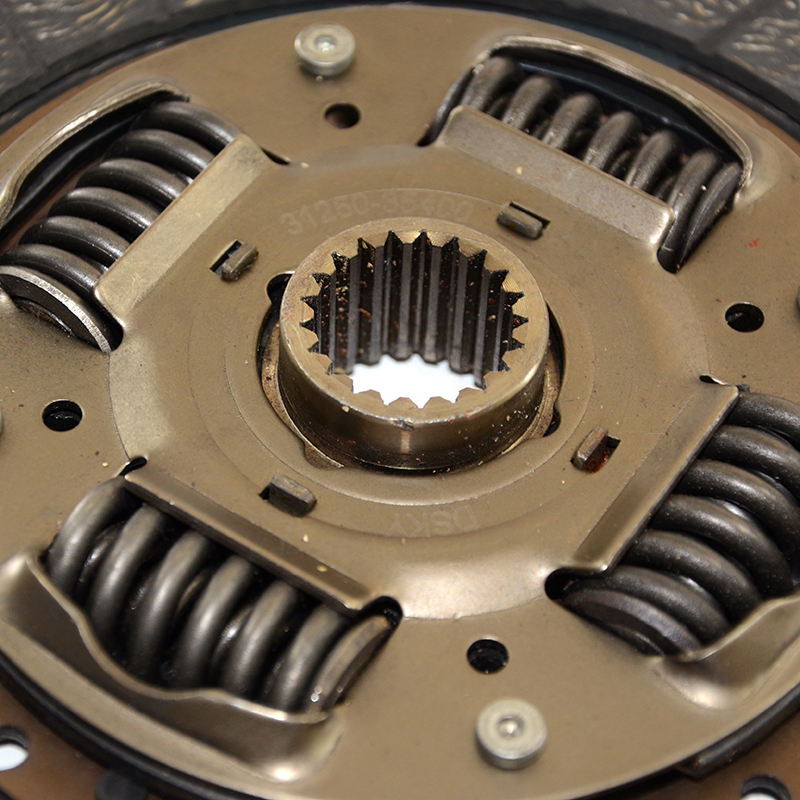 TYD135U 31250-35310 31250-35400 250mm Factory Wholesale Clutch Disc Hot Sale Clutch Driven Plate for Toyota