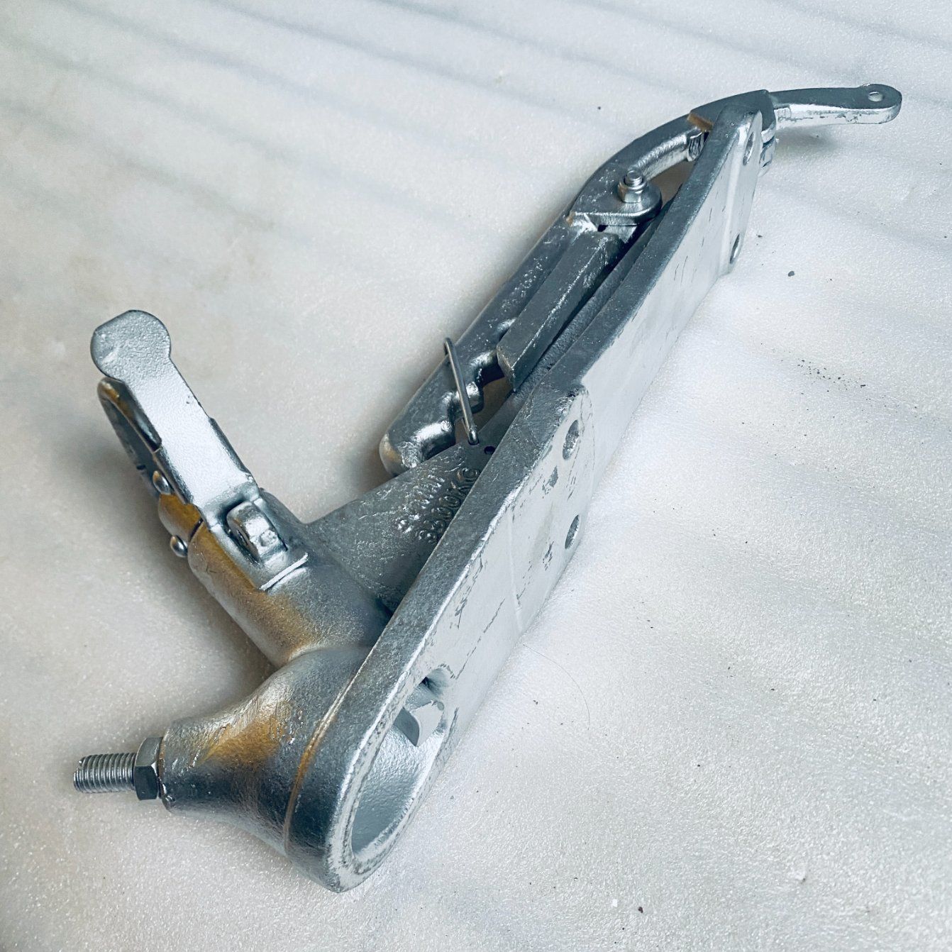 Trailer Coupler 2 Hole 3 Hole 4 Hole for 2000kg 2600kg 3500kg 4500kg Loads in Australia Galv/Zinc/ Painted Trailer Parts Boat Trailer Parts